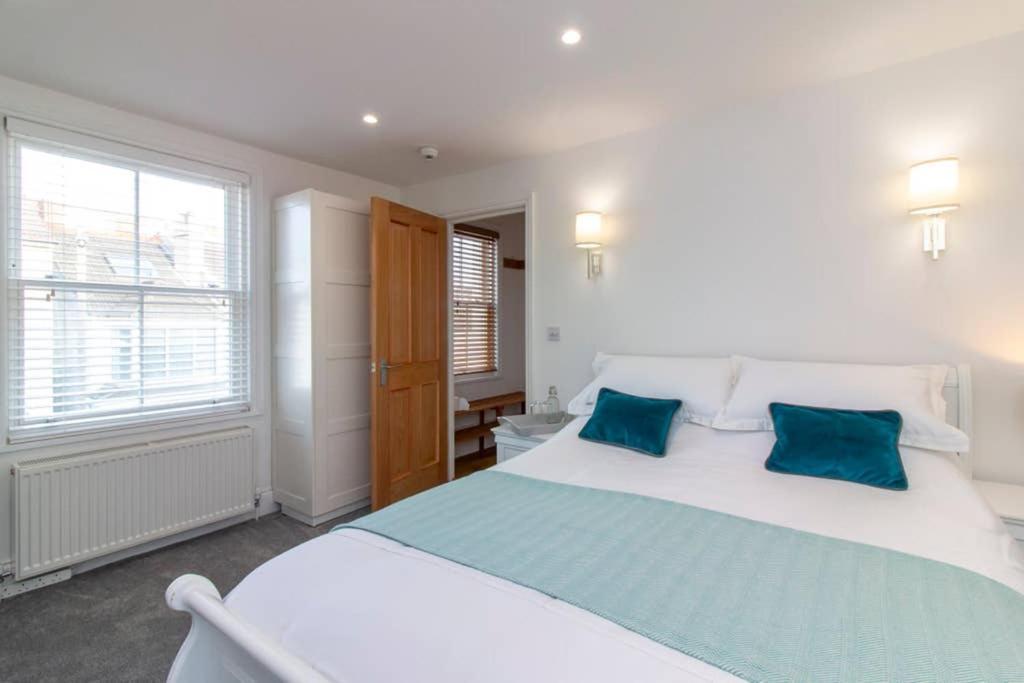 The Warren, Three Beaches House Folkestone Extérieur photo